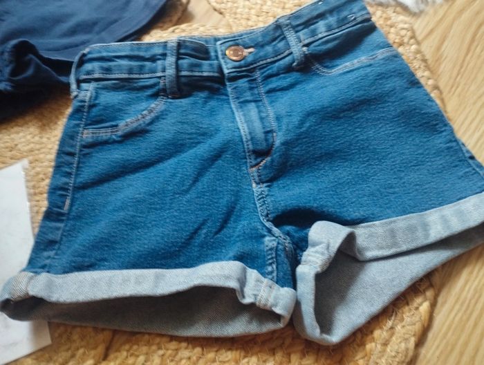 Lot shorts en jean 7/8ans - photo numéro 2