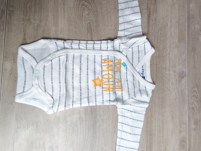 Lot de 7 bodies sucre d'orge 1 mois (54 cm) - photo numéro 2