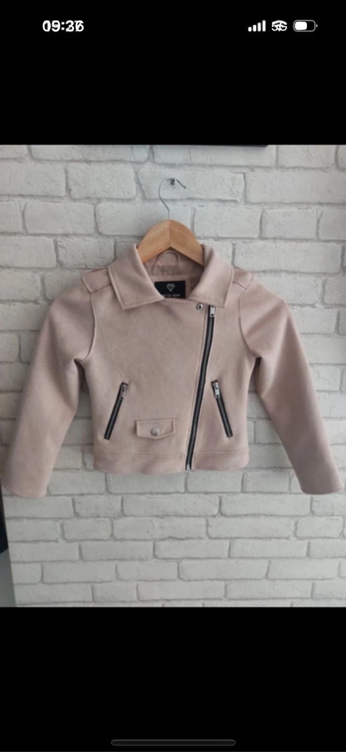 Veste C&A taille 8 ans - photo numéro 2