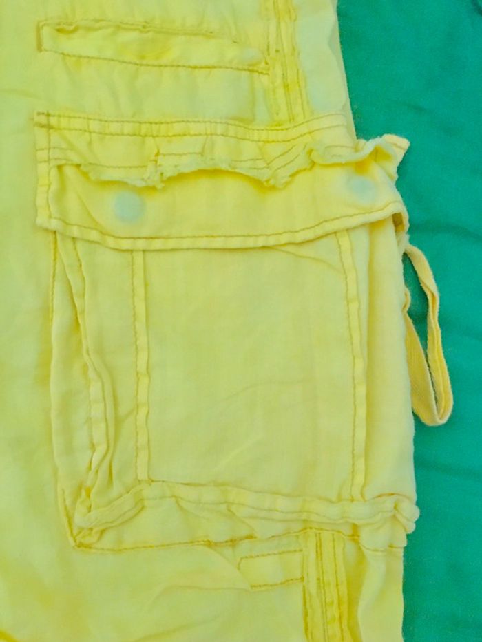 Pantalon cargo jaune - photo numéro 5