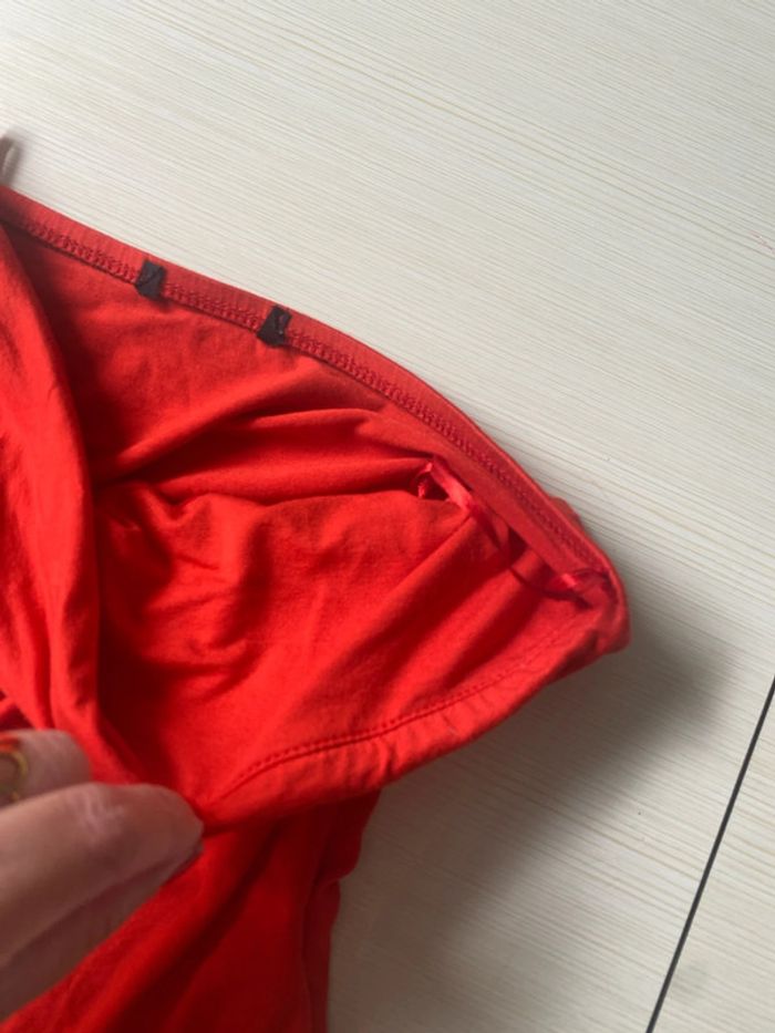 Haut rouge - photo numéro 2