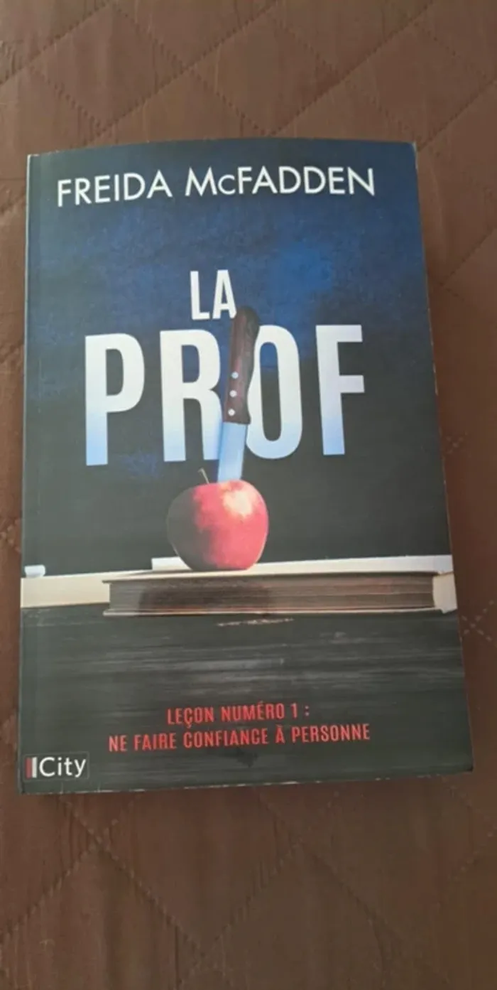 Livre La prof | Freida McFadden
