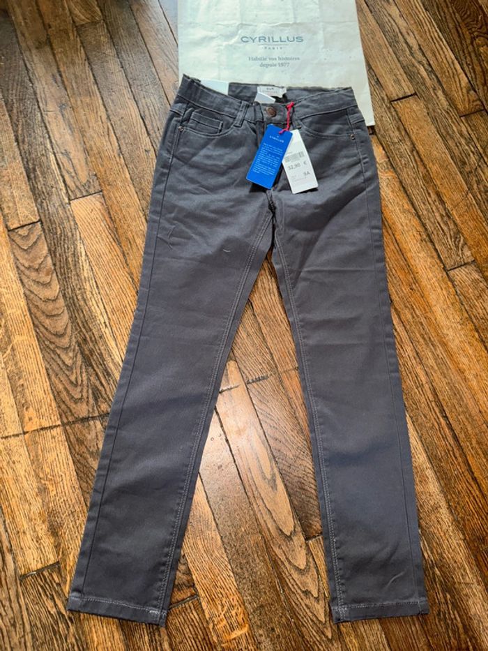 Jeans Cyrillus 9 ans Neuf avec étiquette - photo numéro 2