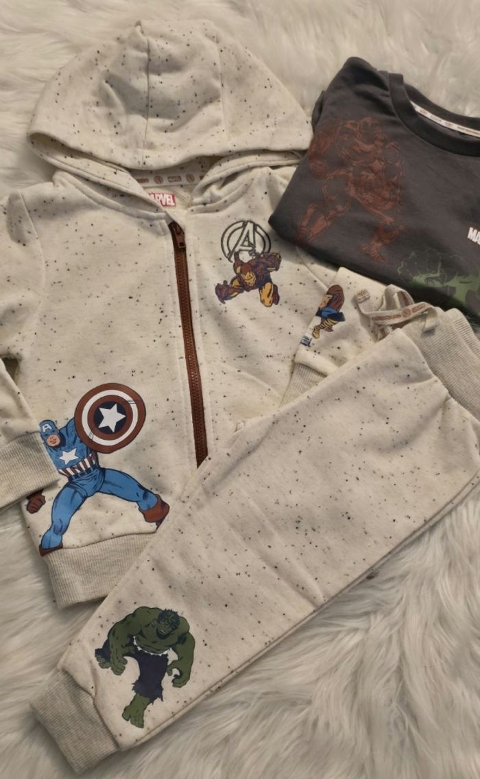 NEUFS(non portés) 🏷💙🤩😍👍ensemble 18 mois (86cm)  Garçon marvel😍🤩💙🏷 - photo numéro 2