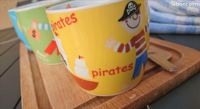 Ensemble tasses thème pirates - photo numéro 2