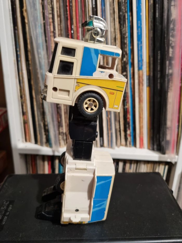 bus-bot transformable shuttle bus vintage 80' hobbies toys - photo numéro 8