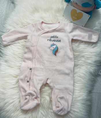 3 mois - pyjama velours licorne