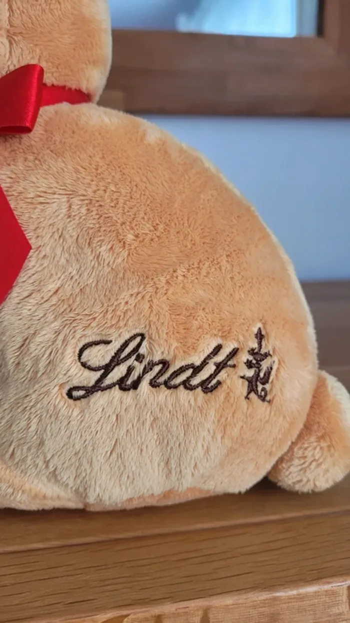 🐰 Peluche Lapin Or Lindt - photo numéro 3