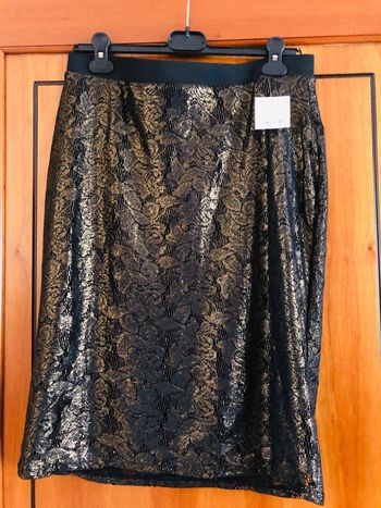 Jupe noire et dorée 38 Yessica neuve