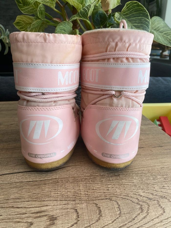 Moon Boot taille 23/26 enfant rose ski - photo numéro 4