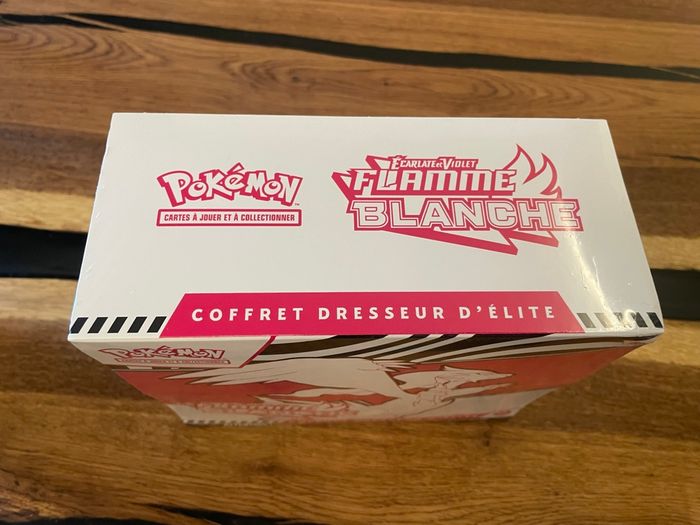 Pokémon - Coffret Dresseur d'Élite (ETB) EV10.5 Flamme Blanche Neuf FR - photo numéro 5