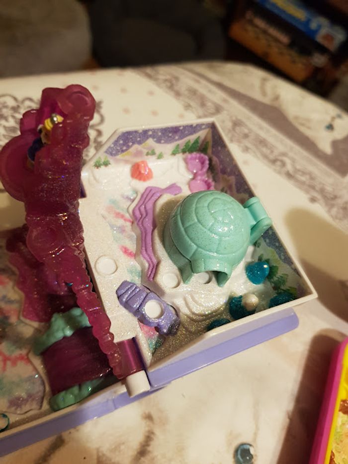 Lot polly pocket vintage - 1995 Livre Sparkle snowland + 1994 Maison lapin + 1989 wild zoo - photo numéro 3