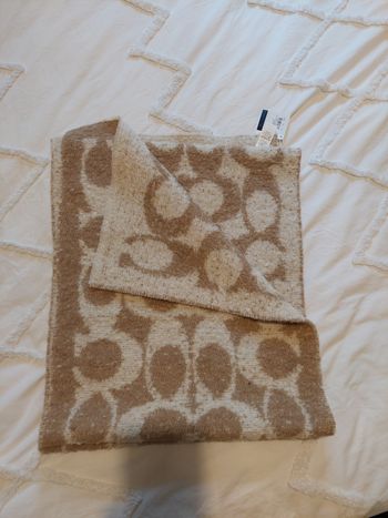 Echarpe coach réversible marron et crème