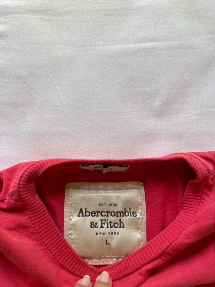 T-shirt Abercrombie rose - photo numéro 3