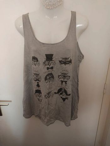 Débardeur gris avec motif têtes de chats taille 42