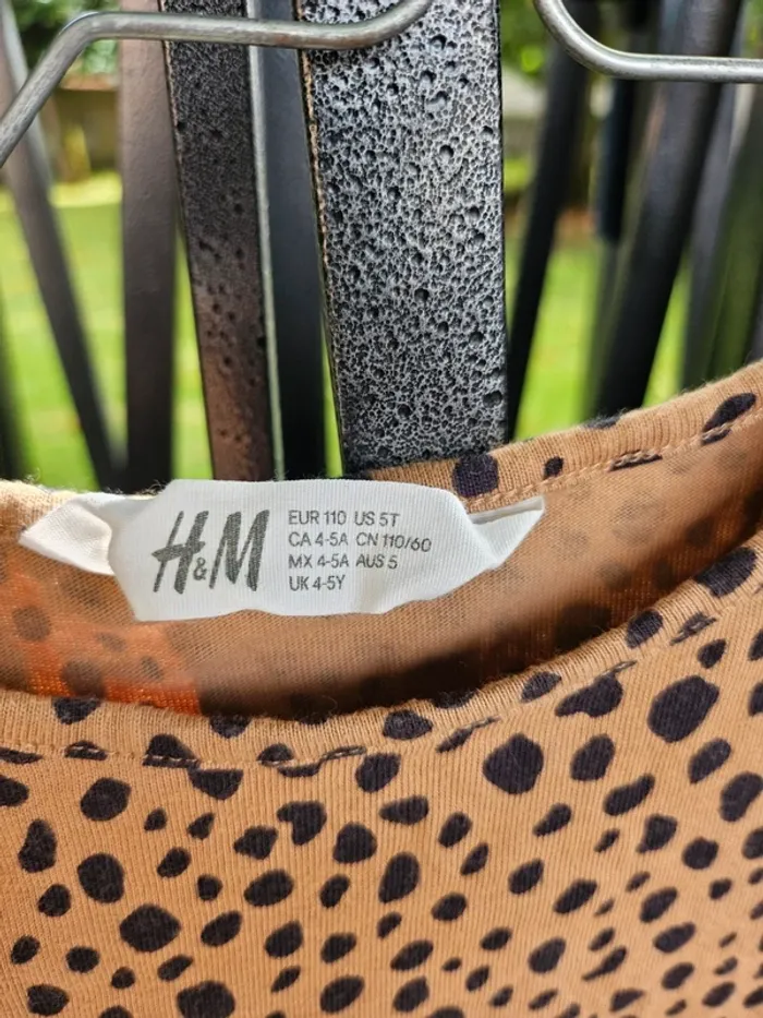 Robe H&M 5ans - photo numéro 2