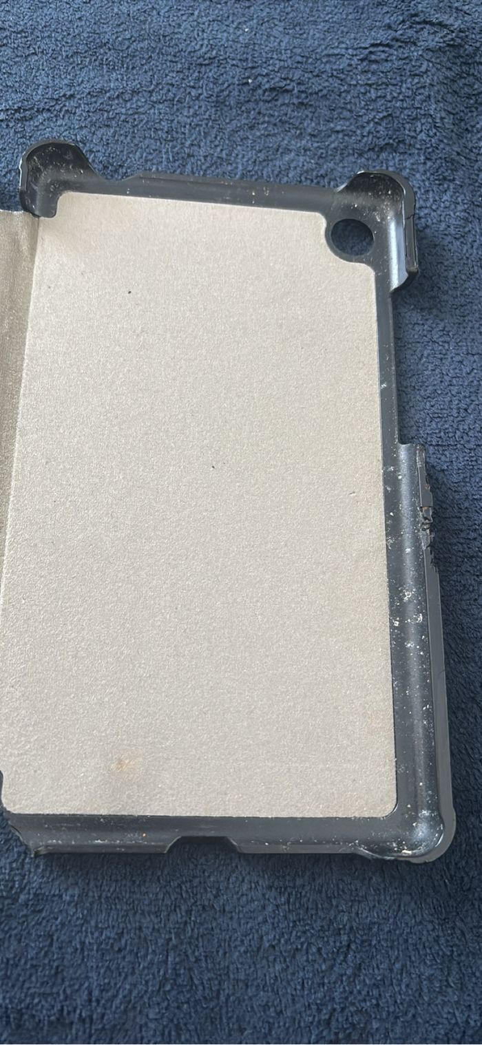 Tablette Lenovo bon état - photo numéro 7