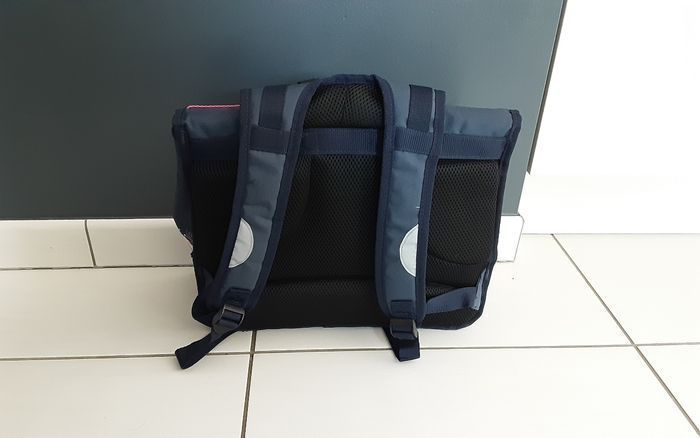 Cartable d'école 1 an - photo numéro 2