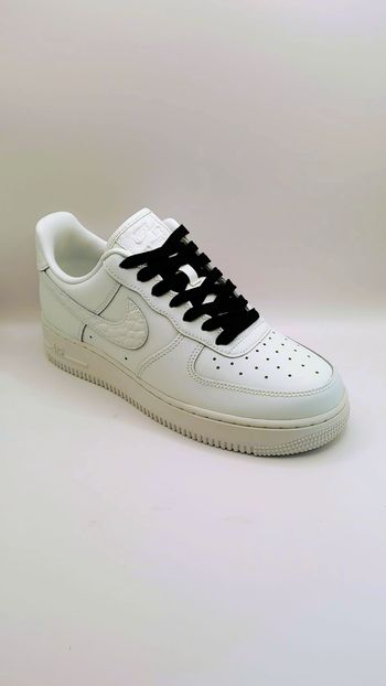 Lacets plat 120cm neuf taille 36-44