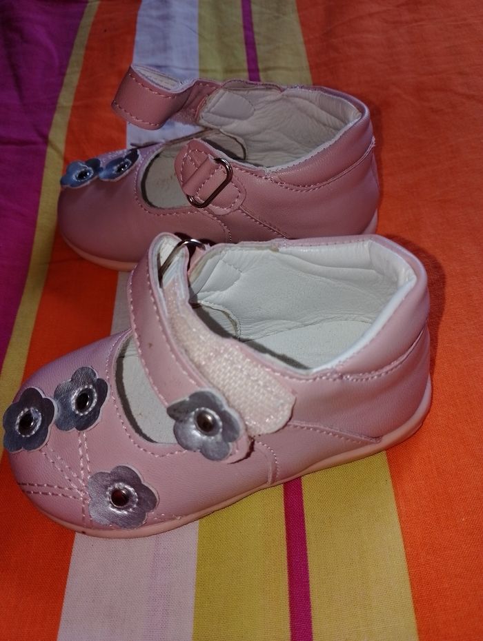 Chaussure comme neuve - photo numéro 4