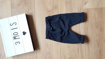 Pantalon chaud kiabi 3 mois