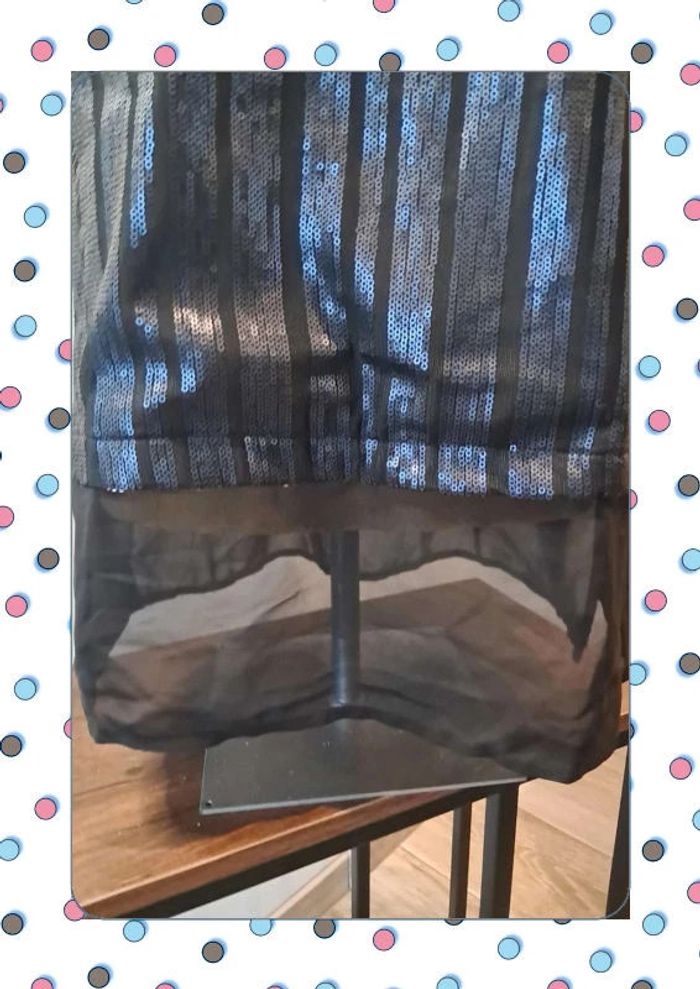 Haut femme XL – Jamais porté – Sequins & voile transparent - photo numéro 3