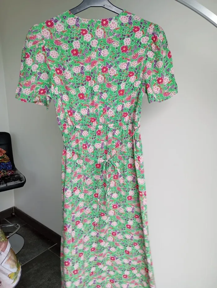 Robe longue neuve la halle t.38 - photo numéro 5