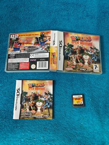 DS Worms open warfare