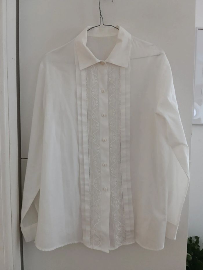 Chemise blanche vintage
Manches longues, - photo numéro 2