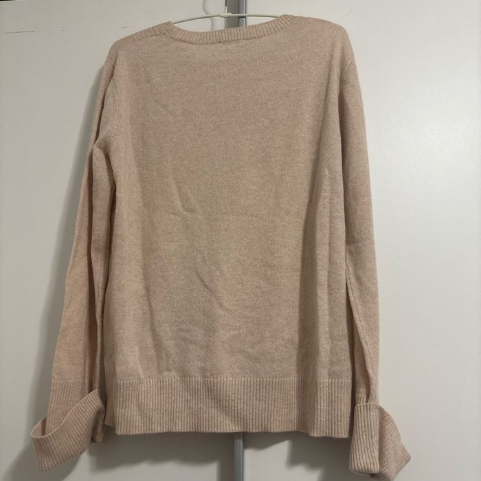 Pull Un jour ailleurs - photo numéro 2