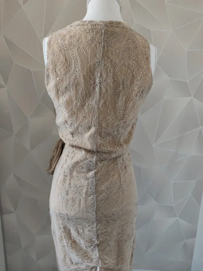 Robe beige - photo numéro 4