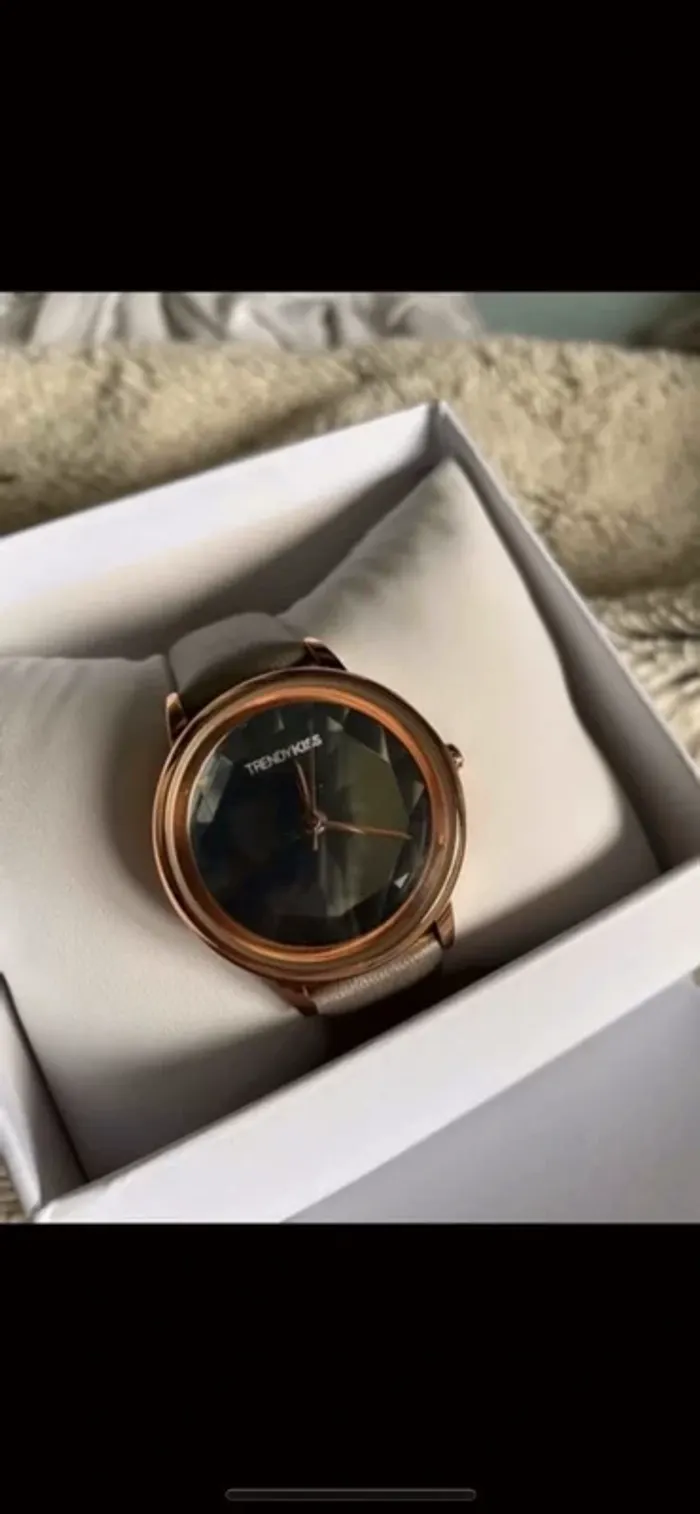 montre - photo numéro 2