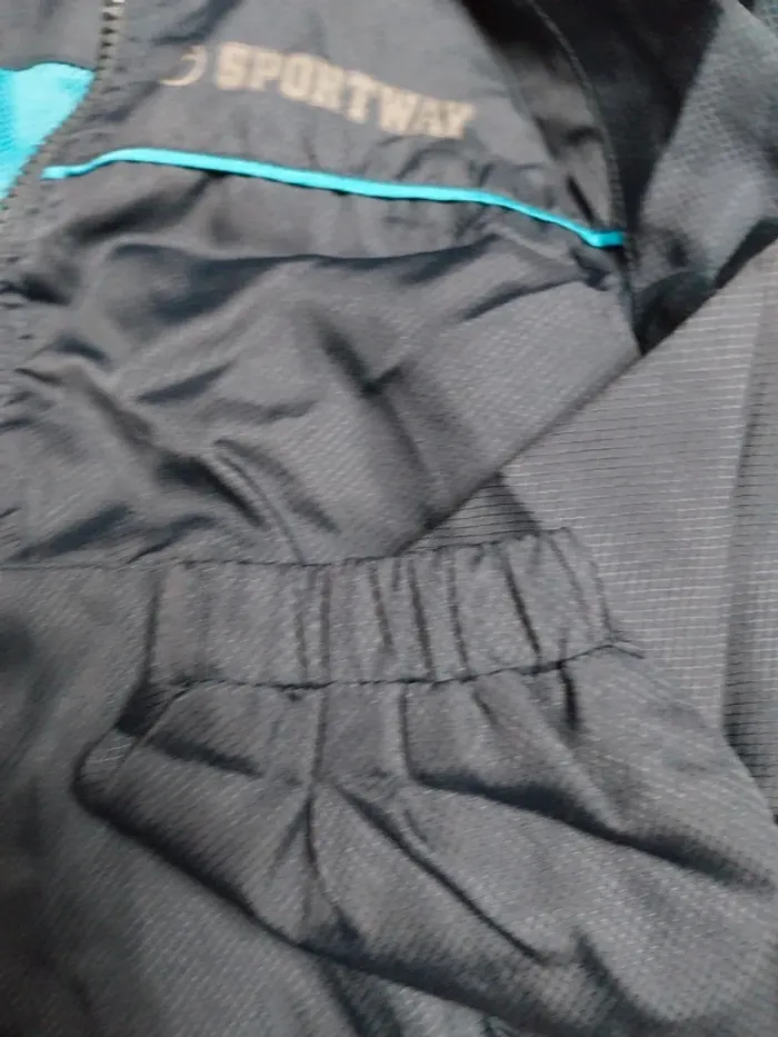 Veste impermeable 4 ans - photo numéro 3
