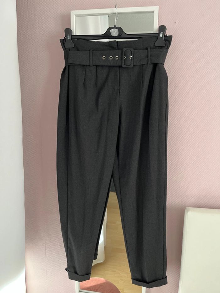 Pantalon droit gris - Jennyfer jamais porté