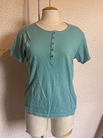 T shirt taille 38 marque devred