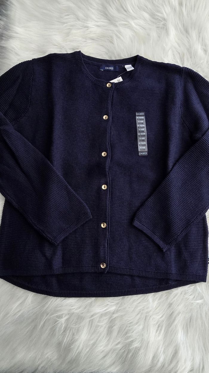 NEUF (non porté)🏷😍🤩🩷superbe  gilet 10 ans fille 😍🤩🩷