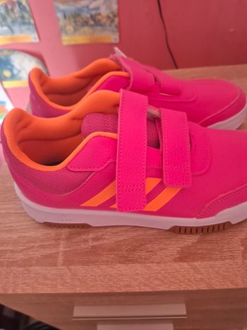 Baskets adidas t36 neuves