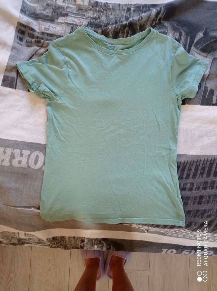 Lot de.4 tee shirt - photo numéro 2