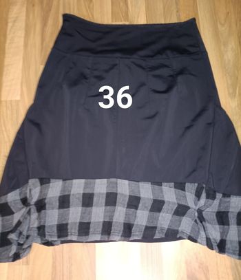 Jupe asymétrique noir et carreaux Vichy 36 Akela key 