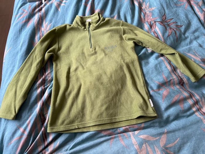 Pull polaire vert Quechua 8 ans