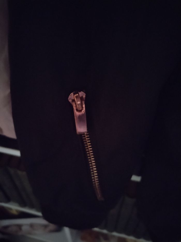 Jolie veste "Punkids" très peu portée - photo numéro 3