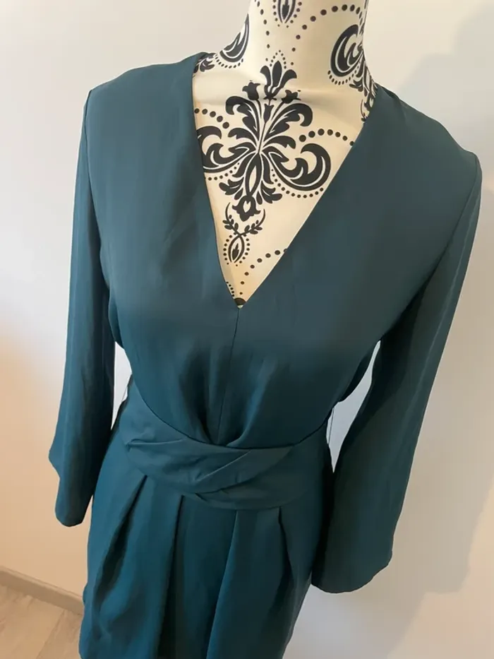 Robe Mango verte foncée/sapin taille S avec ceinture - Neuve - photo numéro 4