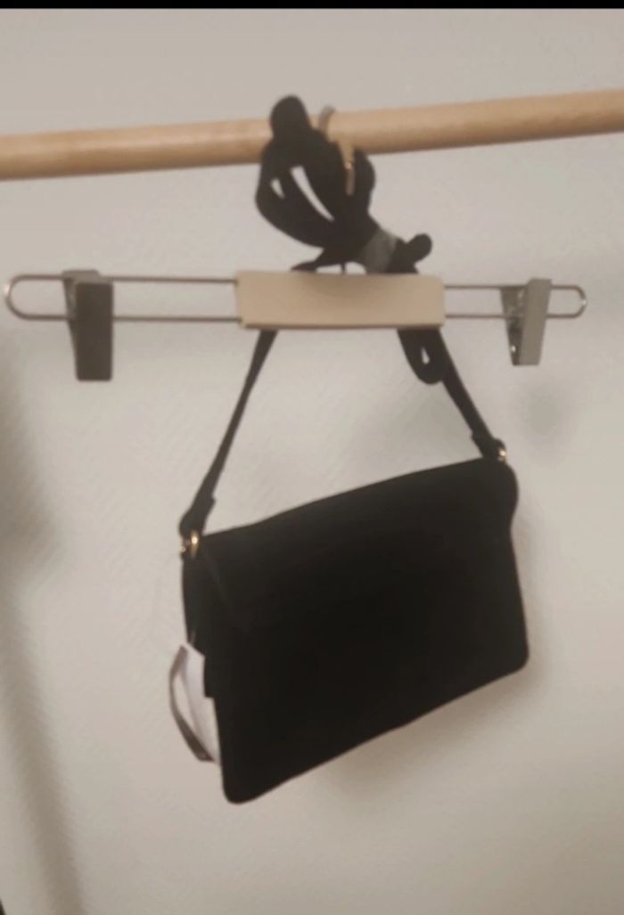 Sac noir - photo numéro 4