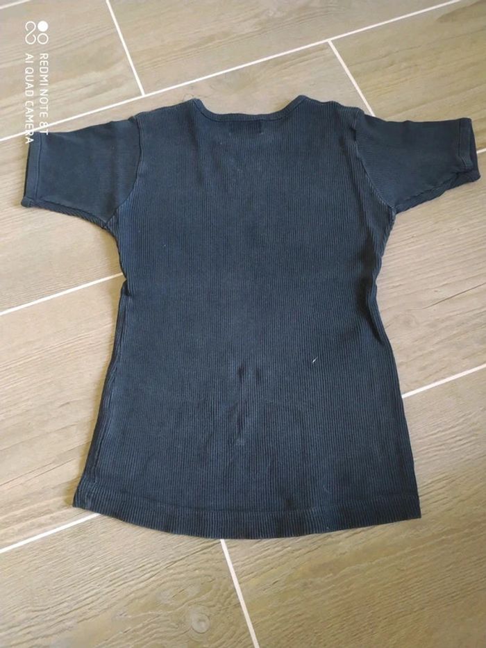 T-shirt noir - photo numéro 2