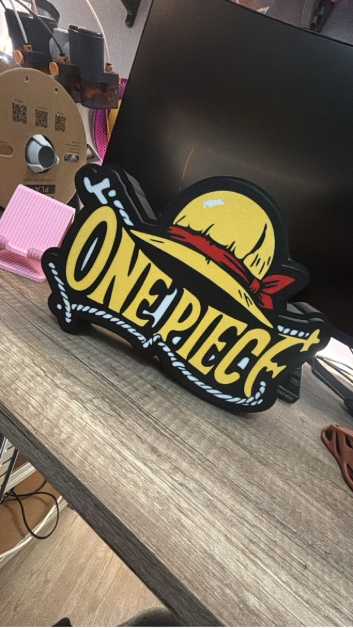Lampe one piece