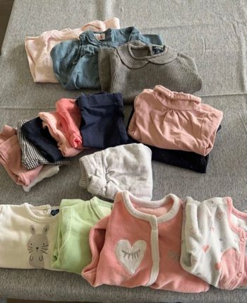 Lot vêtements fille 1 mois