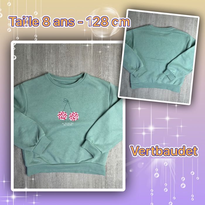 Pull motif cerise - taille 8 ans