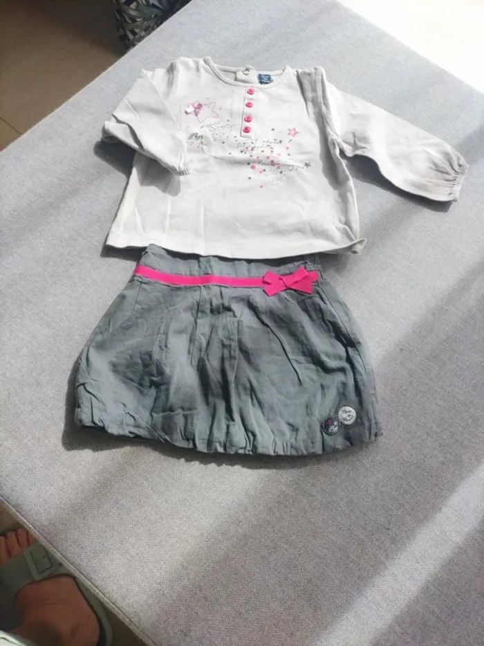 Ensemble t-shirt manches longues Jupe courte boule 12 mois