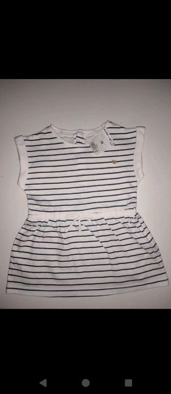 Robe fille 3 mois Kiabi