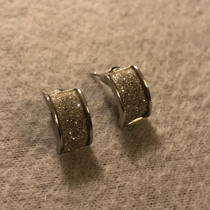 Boucle d’oreilles argentée